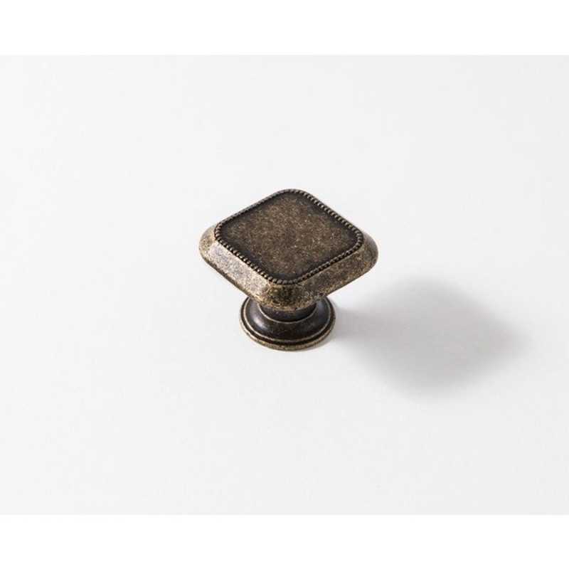 Lot de 4 boutons de meuble carré Zamak Laitonné H.22 X L.30 X p.30 mm