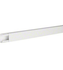 Moulure en pvcH.3.3 X P.2 cm blanc