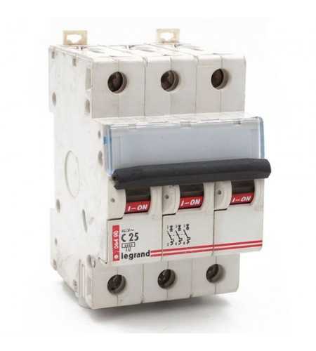 Disjoncteur DX 25A-3P *