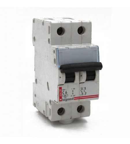 Disjoncteur 2P-6A*