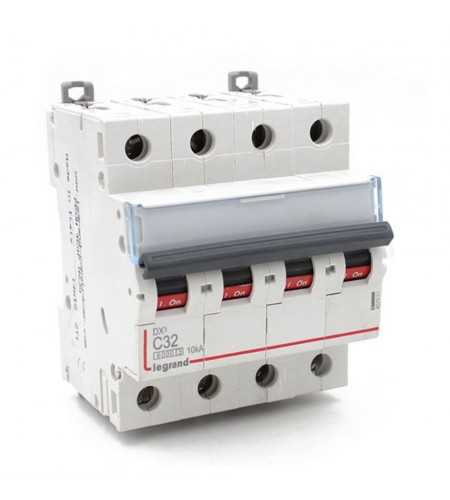 Disjoncteur DX 32A-4P
