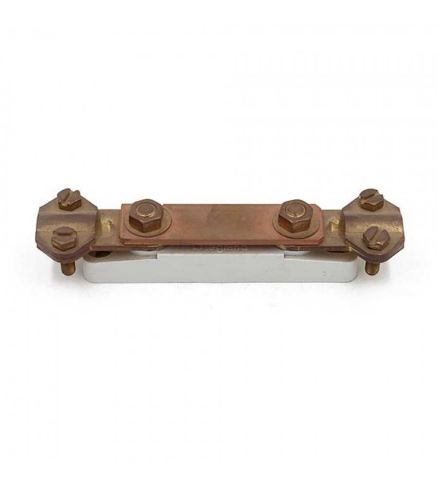 Barrette de terre basse de coupure