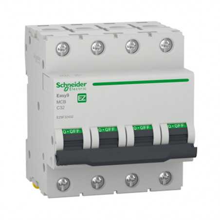 Disjoncteur 4P 4500 A C 32A