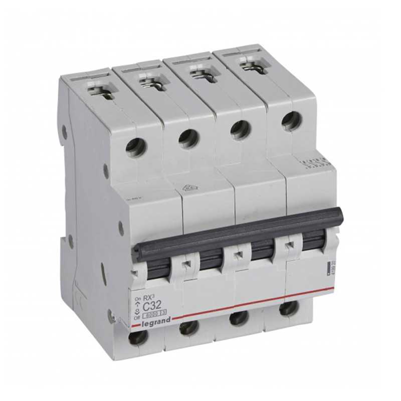 RX3 Disjoncteur 4P C32 6000A